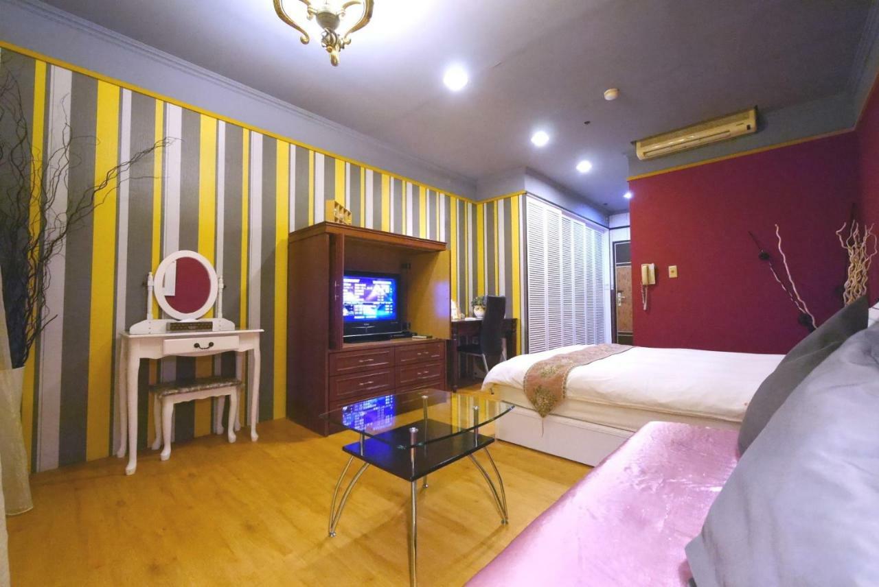 Appartamento Jia Jia House Kaohsiung Esterno foto